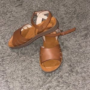 Girls Sandals. Size 1